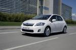 Toyota Auris HSD 2010 года